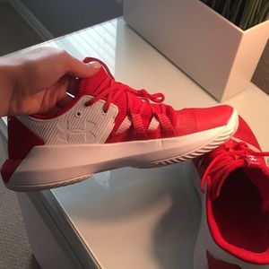 Women Under Amour Volleyball Shoe